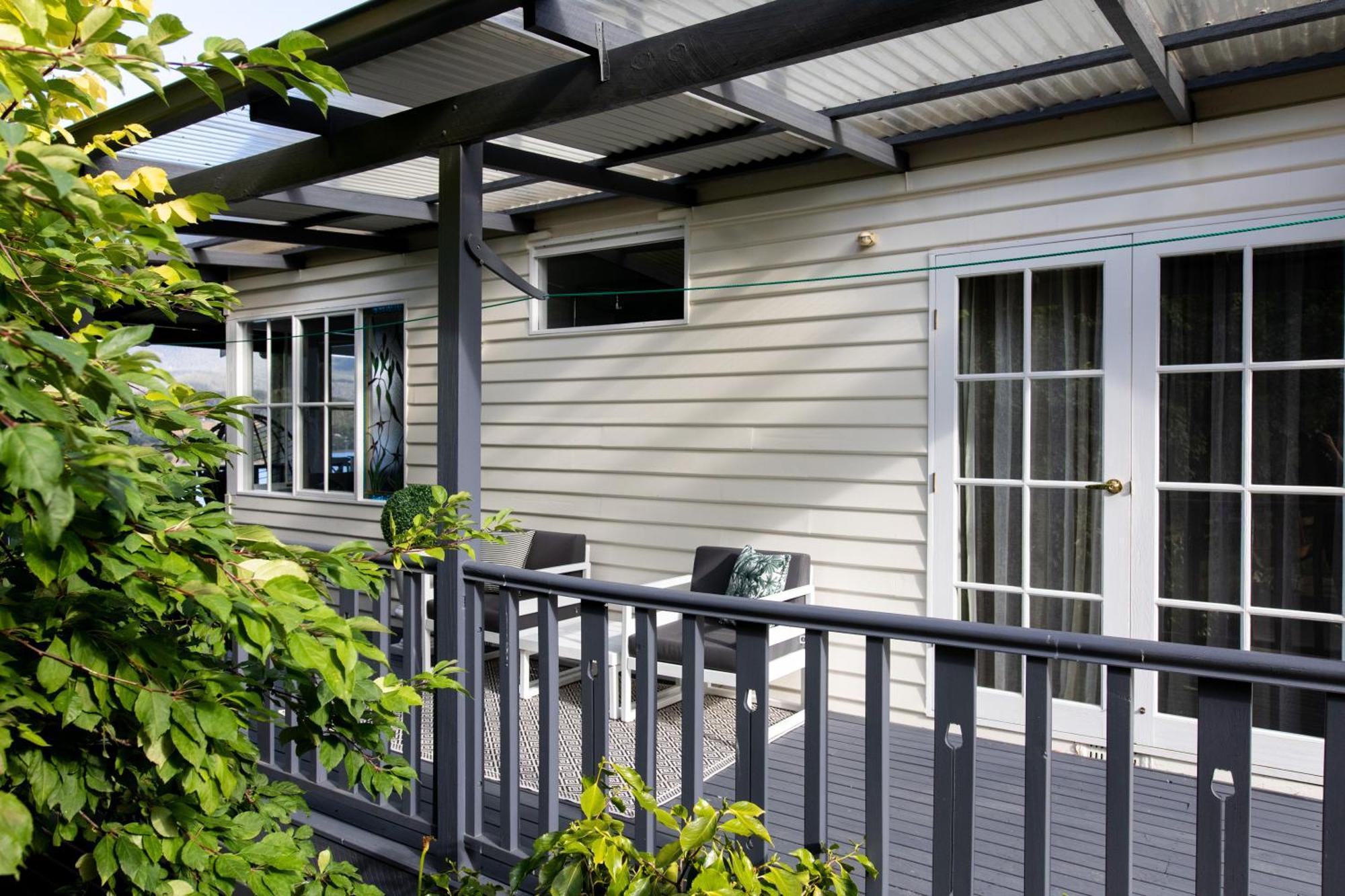 Woodland Bay Retreat-Hot Tub,Sauna And Bayview Hamptons Retreat Lymington 외부 사진